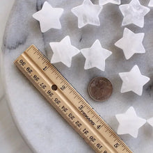 Load image into Gallery viewer, Quartz Crystal Stars 3